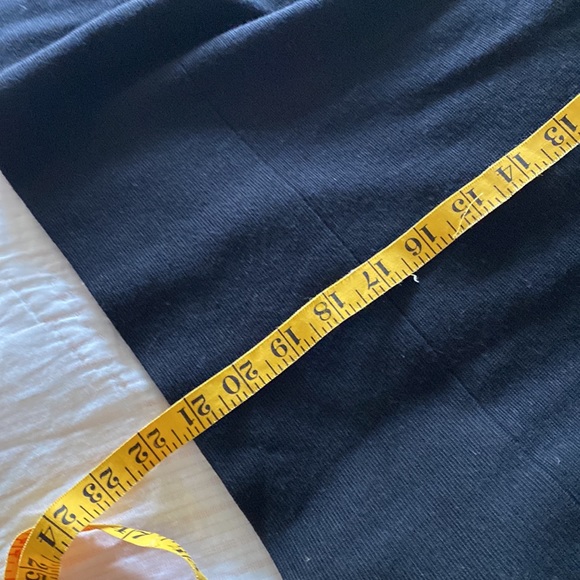 Everlane The Lux Wool Square black turtleneck no longer available/keeping - Picture 6 of 9